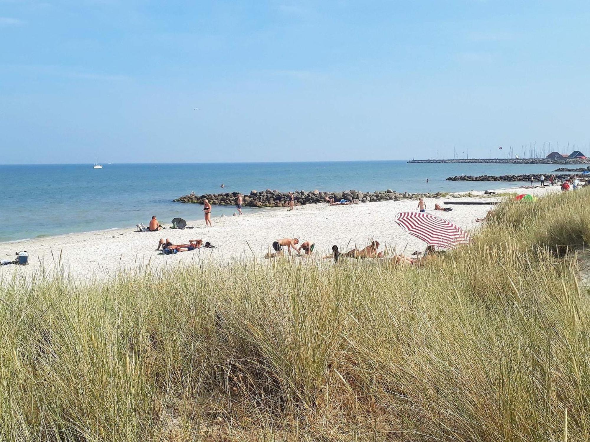 6 Person Holiday Home On A Holiday Park In S By Sæby エクステリア 写真
